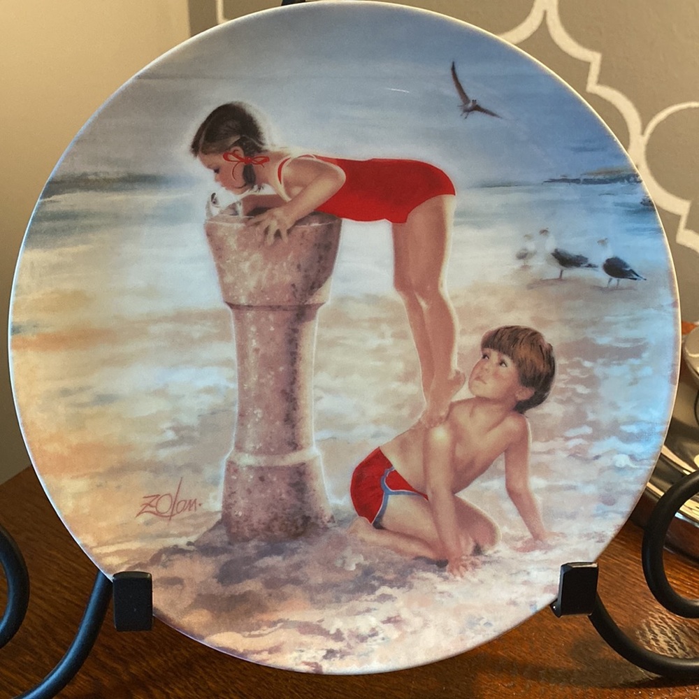 Donald Zolan “Beach Break” Plate